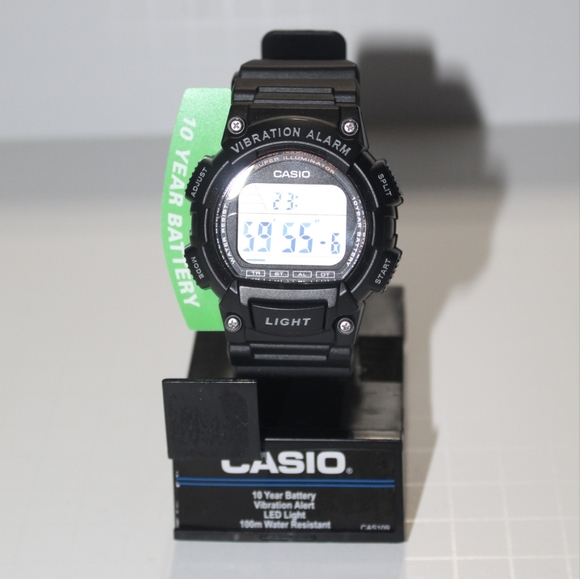 ✨🆕✨Casio Vibration Alarm Men's Watch - Picture 1 of 5